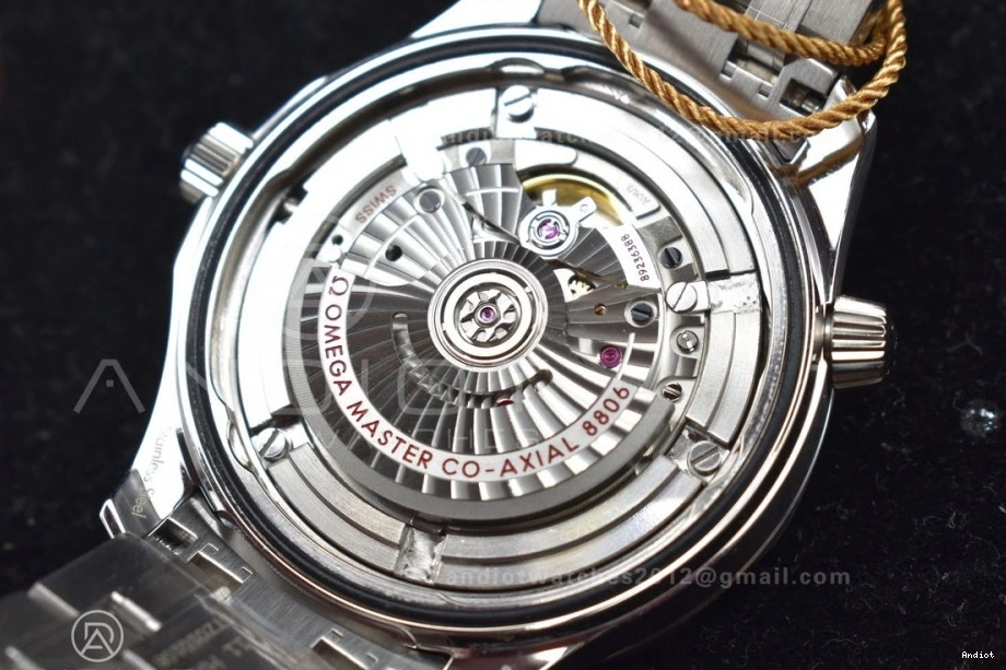 1:1 SS Edition A8800 Diver Ceramic Seamaster Black Dial VSF 300M Black Best On Bracelet 0426